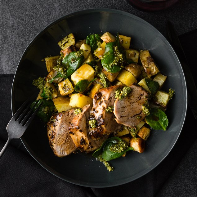 Tarragon Pork Fillet with Roasted Jerusalem Artichokes