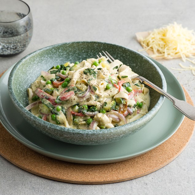 Creamy Pea and Pesto Pasta