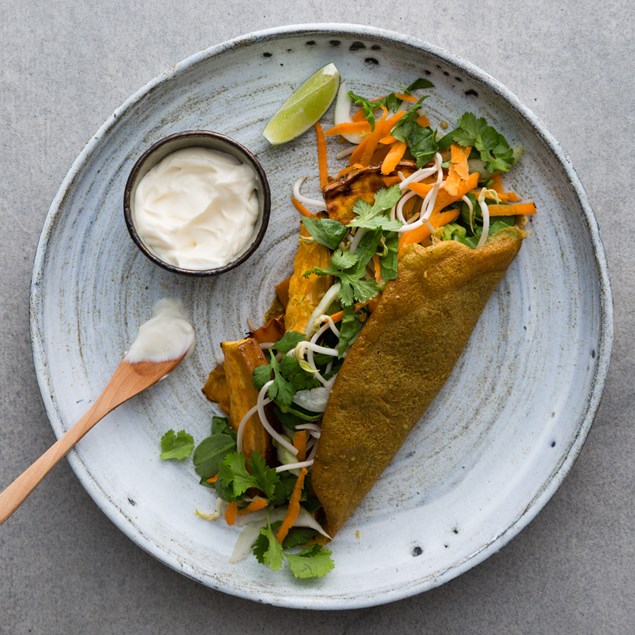 Thai Cashew Salad Wraps