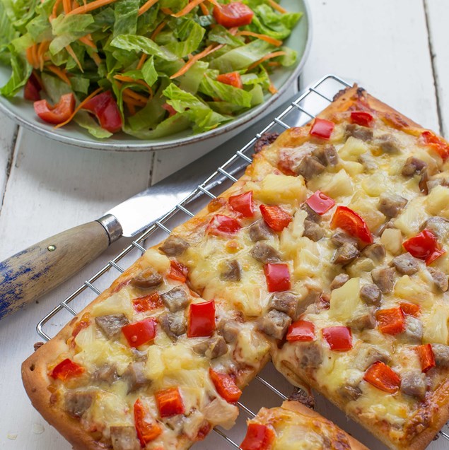 Smoked Pork Sausage and Pineapple Pizzas with Salad