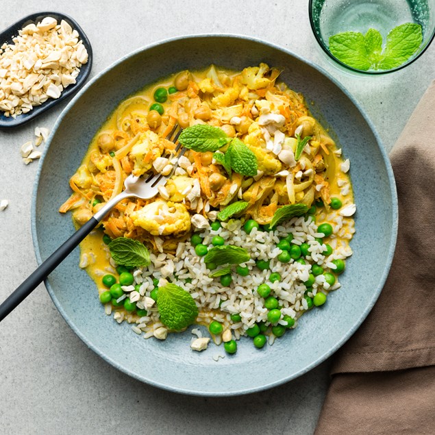 Roasted Cauliflower Coconut Korma with Cashews & Brown Rice - My Food Bag