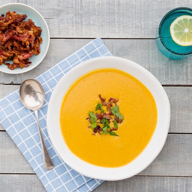 Korma Soup with Crispy Bacon and Croutons