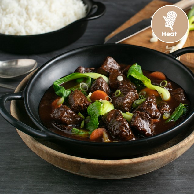 Asian Braised Beef with Rice and Garlic Chilli 