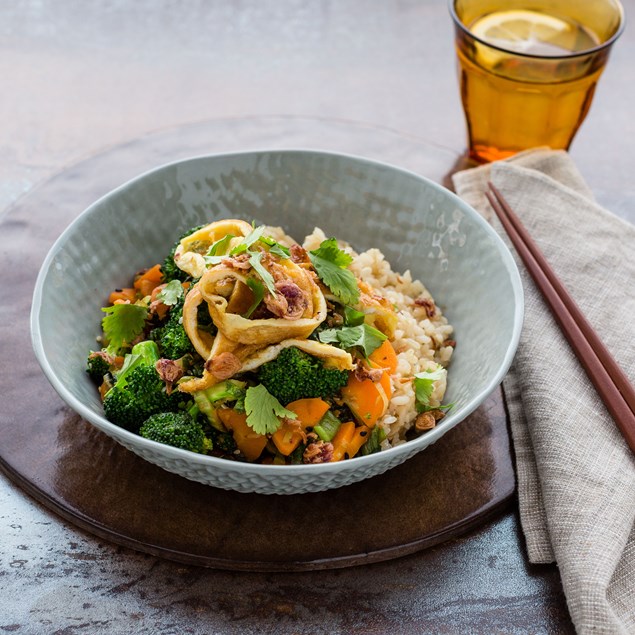 Hoisin Vegetable Stir-Fry with Brown Rice and Chilli Omelette