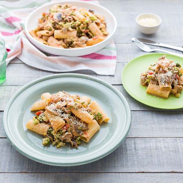 Chicken, Bacon and Broccoli Rigatoni
