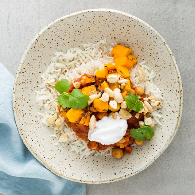 Tomato, Chickpea and Cashew Curry