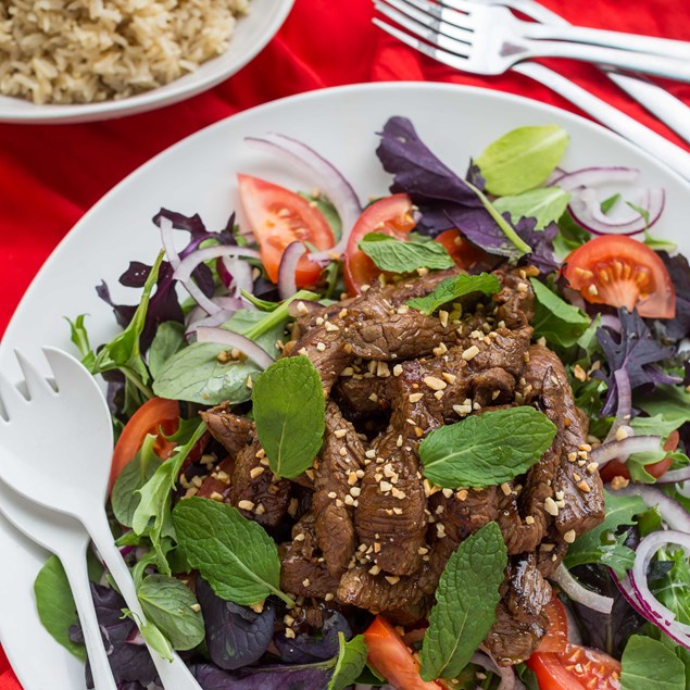 Shaking Beef Salad with Brown Rice