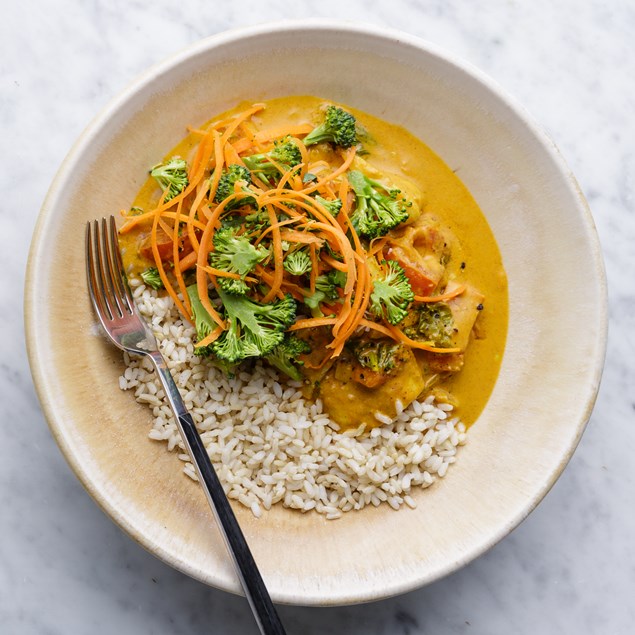 Sri Lankan Fish Curry with Sambal & Brown Rice