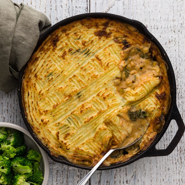 Chicken and Leek Pie with Broccoli