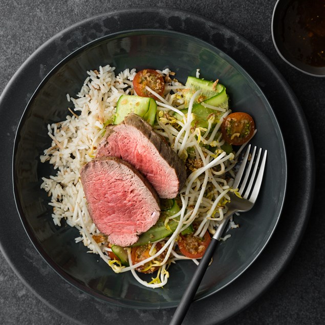 Beef Eye Fillet with Thai Salad and Tamarind Sauce 