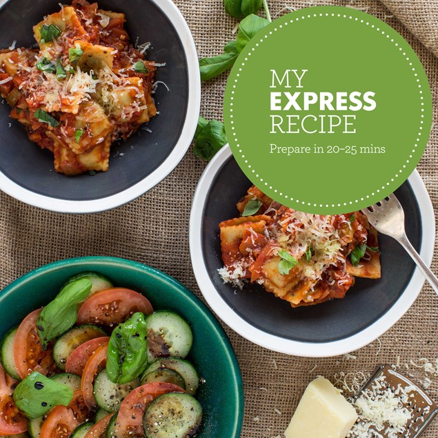 Spinach and Ricotta Ravioli with Tomato and Basil Sauce