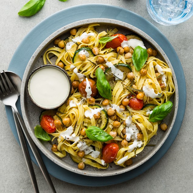 Caramelised Leek & Tomato Pasta With Crispy Chickpeas & Garlic Cream
