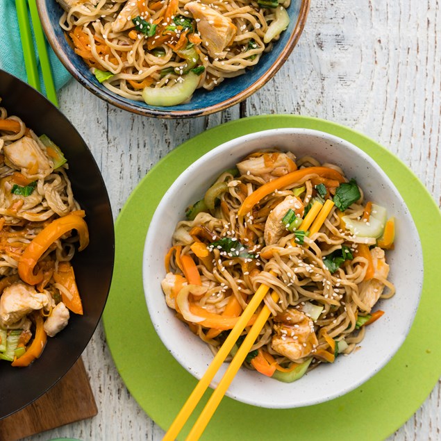 20-Minute Chicken Yakisoba Noodles with Sesame Seeds