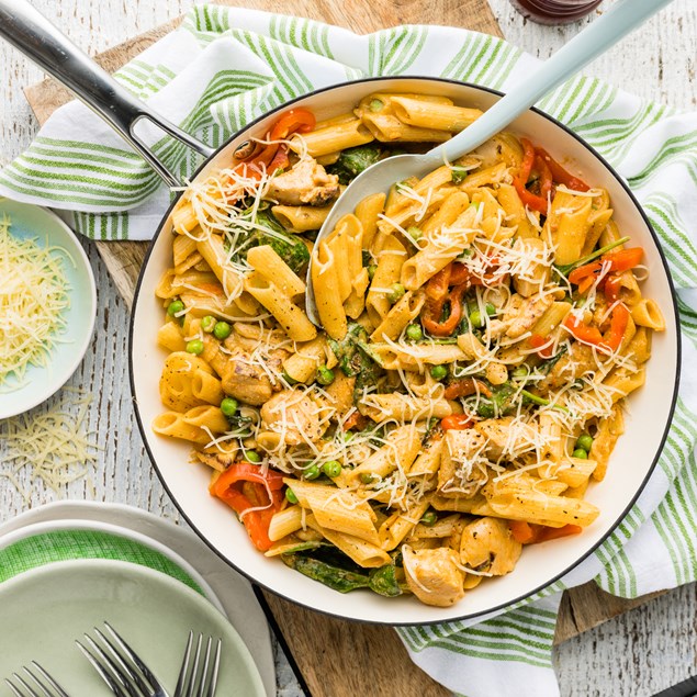 20-Minute Creamy Sundried Tomato & Chicken Penne with Parmesan