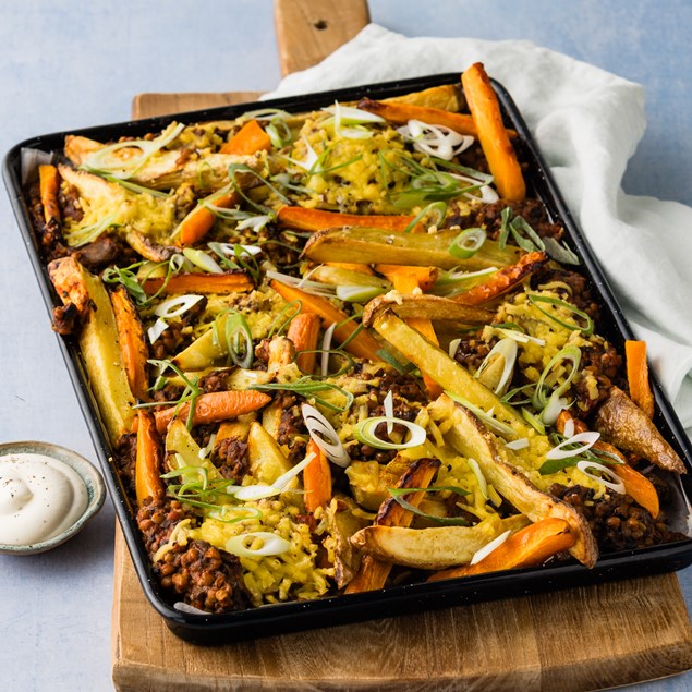 Fully Loaded Veggie Fries with Vegan Mozzarella & Garlic Aioli