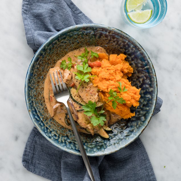 Tomato Pesto Chicken with Kumara Mash