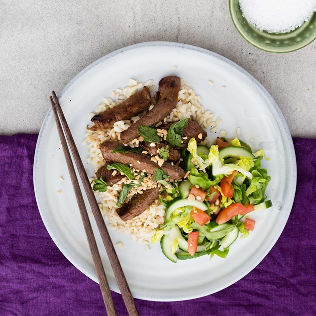 Shaking Beef Salad with Brown Rice