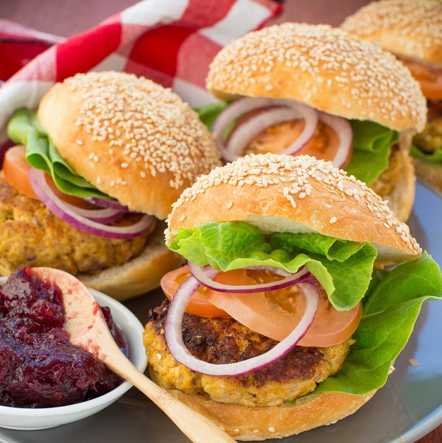 Turkey Burgers with Cranberry Relish