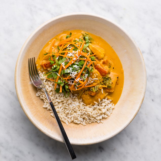 Sri Lankan Fish Curry with Sambal & Brown Rice