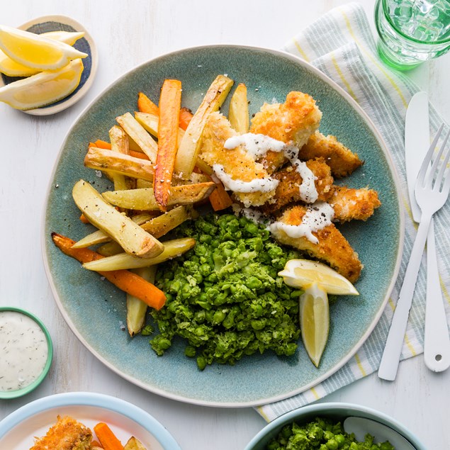 Fish Fingers with Fries & Broccoli Smash
