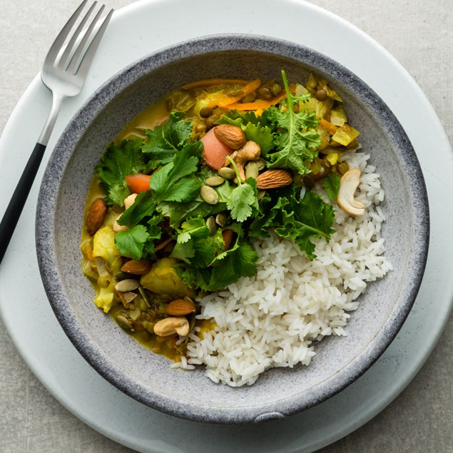 Lentil Dahl with Spiced Rice & Nut Crumble