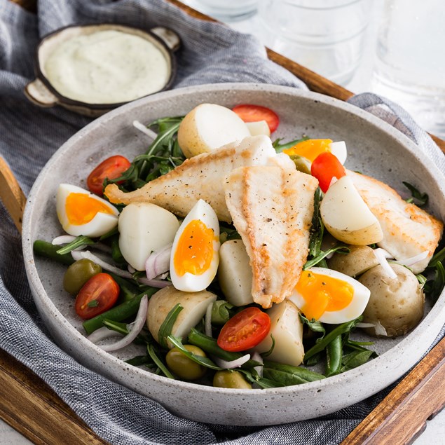 Salade Niçoise with Parsley Fish and Green Beans