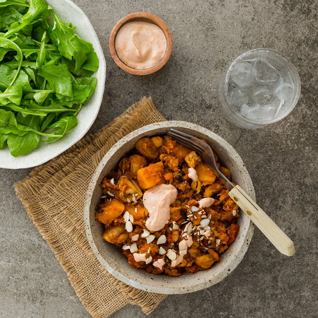 QUICK BLACK BEAN, TEMPEH AND PUMPKIN CHILLI